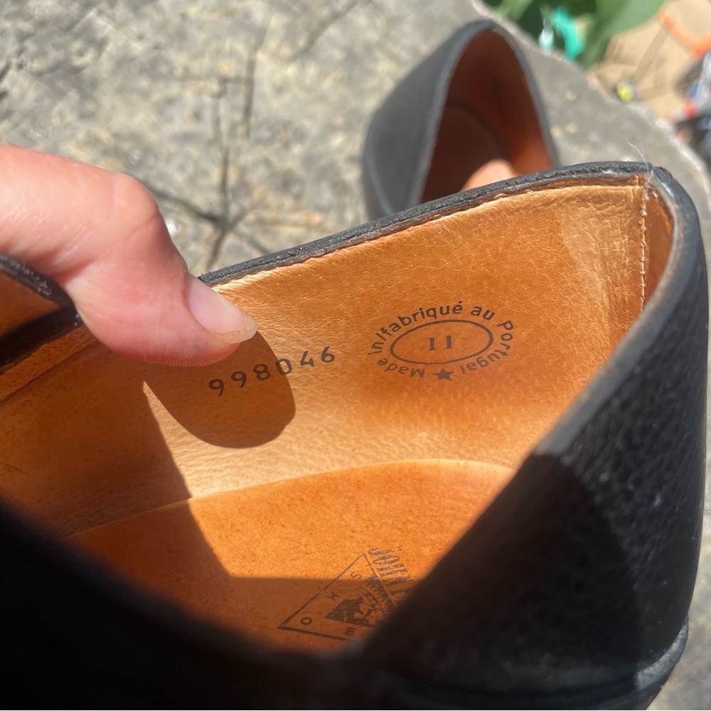 John Fluevog Prepare Leader Platform Mary Jane Heels
Black Size 11 - Picture 11 of 16